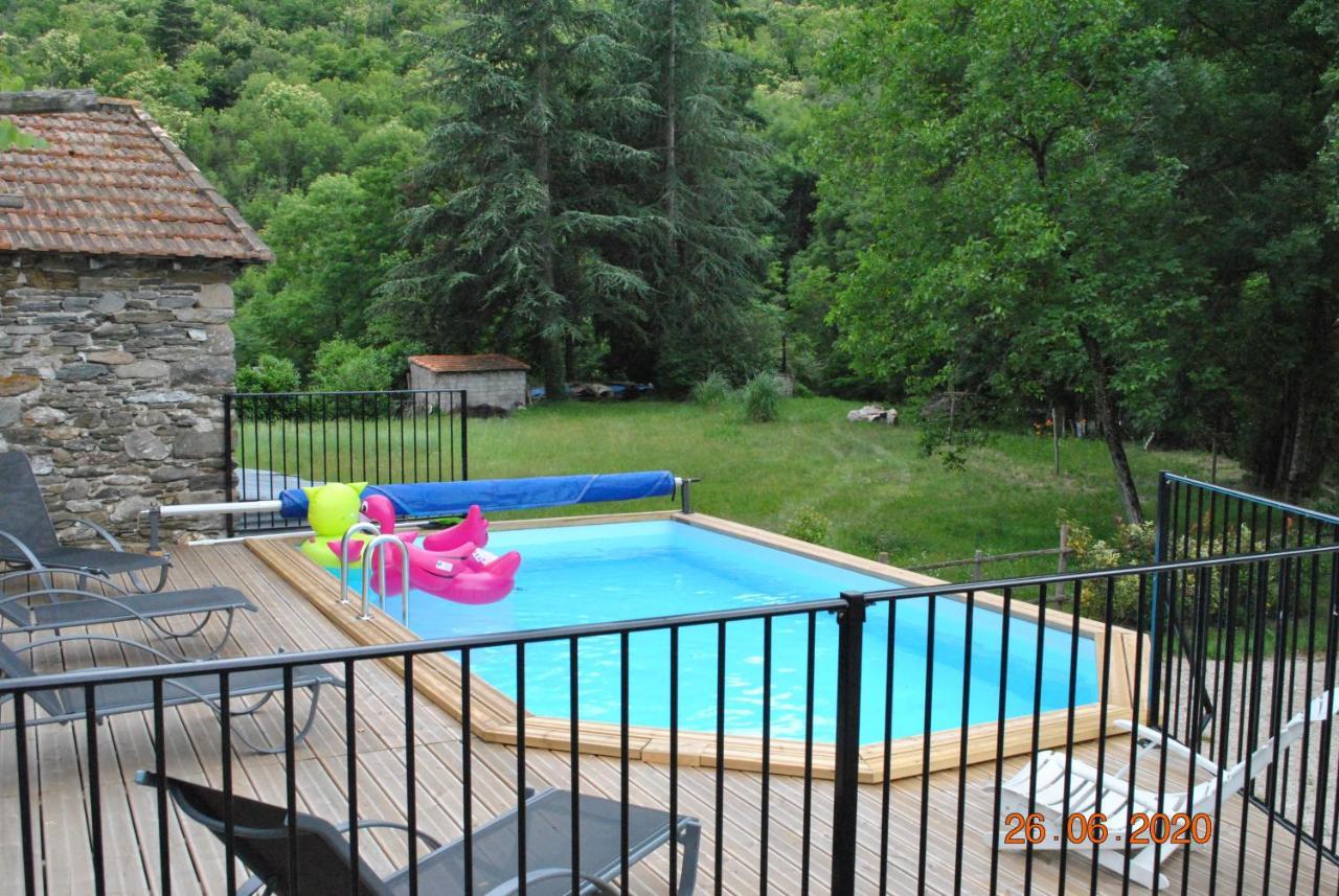 Sainte-Croix-Vallee-Francaise Alberguiere - Piscine Chauffee - Plancha - Barbecue מראה חיצוני תמונה
